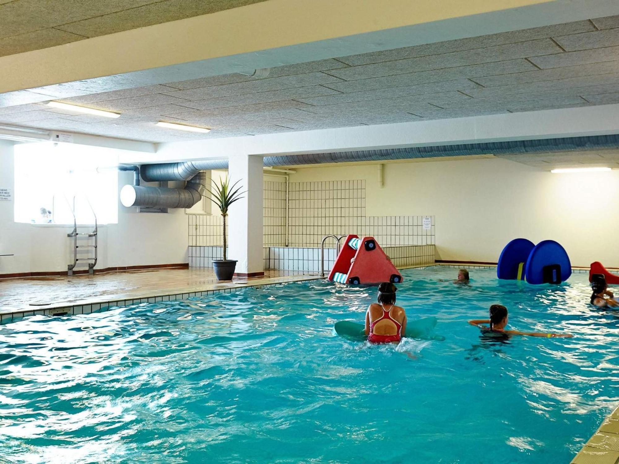 4 Person Holiday Home On A Holiday Park In Glesborg Buitenkant foto